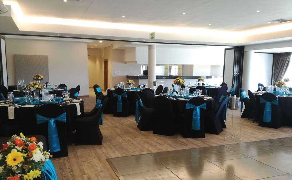 Blue Lagoon Hotel And Conference Centre East London Facilities photo